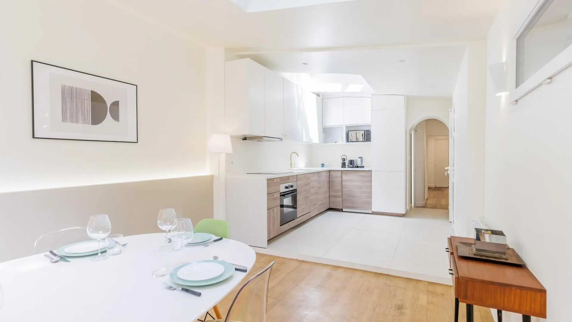 Modern Apartment - 2Bdr-6P - Sacre Coeur Paris 0*,  France