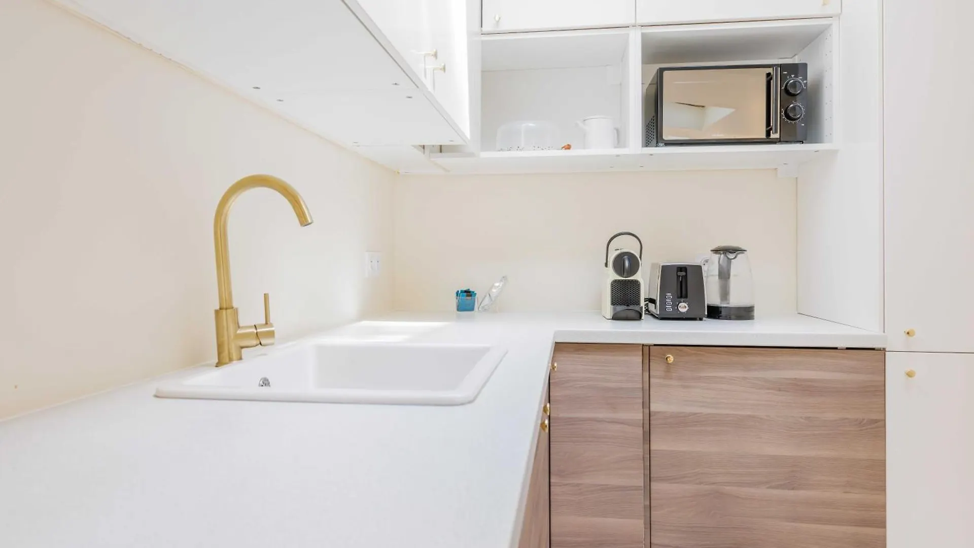 Modern Apartment - 2Bdr-6P - Sacre Coeur Paris France